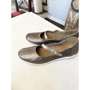 Clarks Helina Amo Soft Mary Jane Size 9 Gold Pewter Leather Comfort Flats Shoes